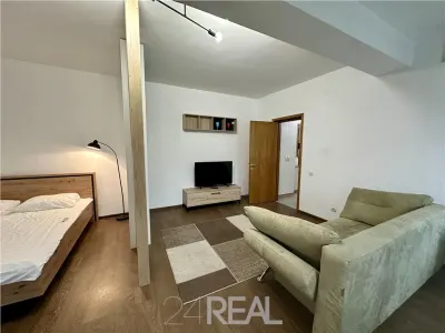 Studio de inchiriat Piata Unirii - 54 mp, mobilat si utilat